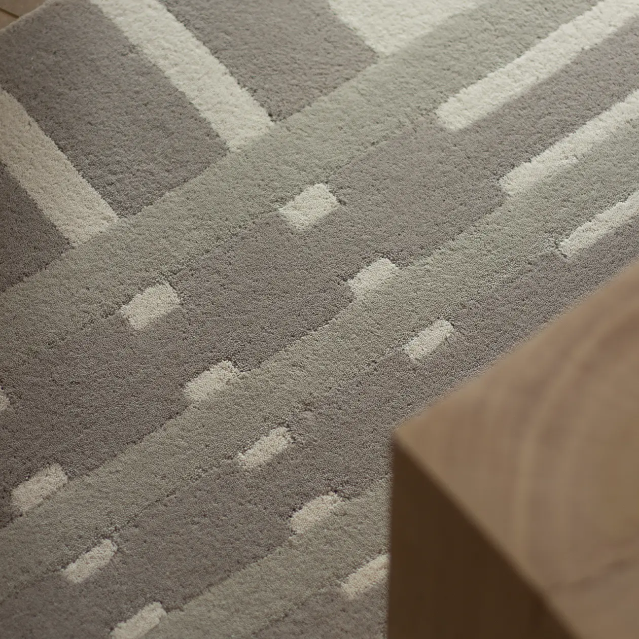 house-of-estila-richard-allan-rugs-neutral.webp