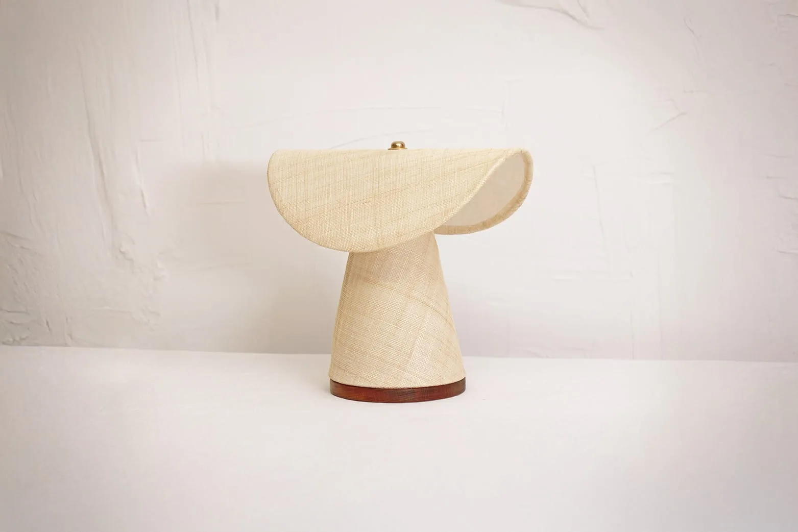 Chapelle Table Light