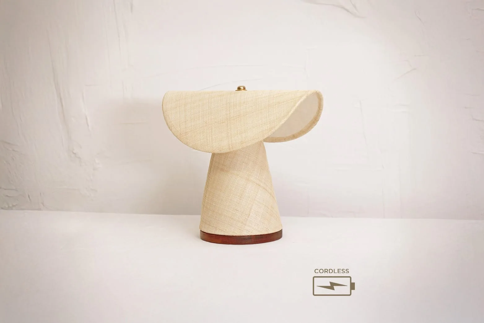 Cordless Chapelle Light