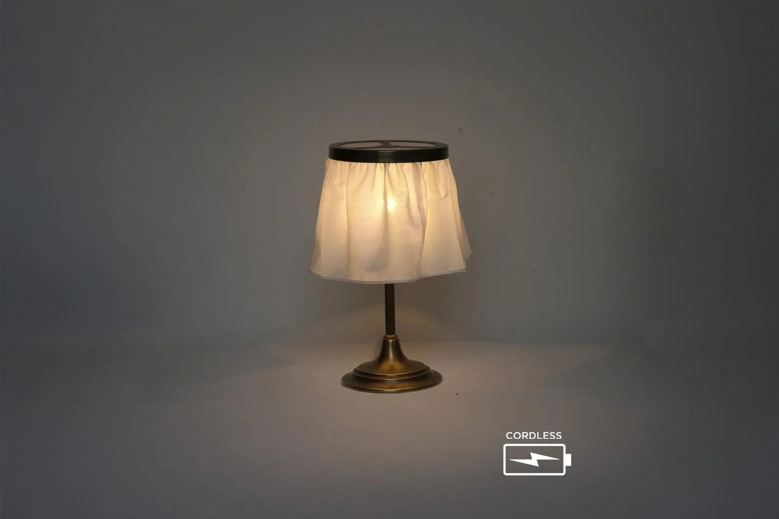 Cordless Rye Table Light