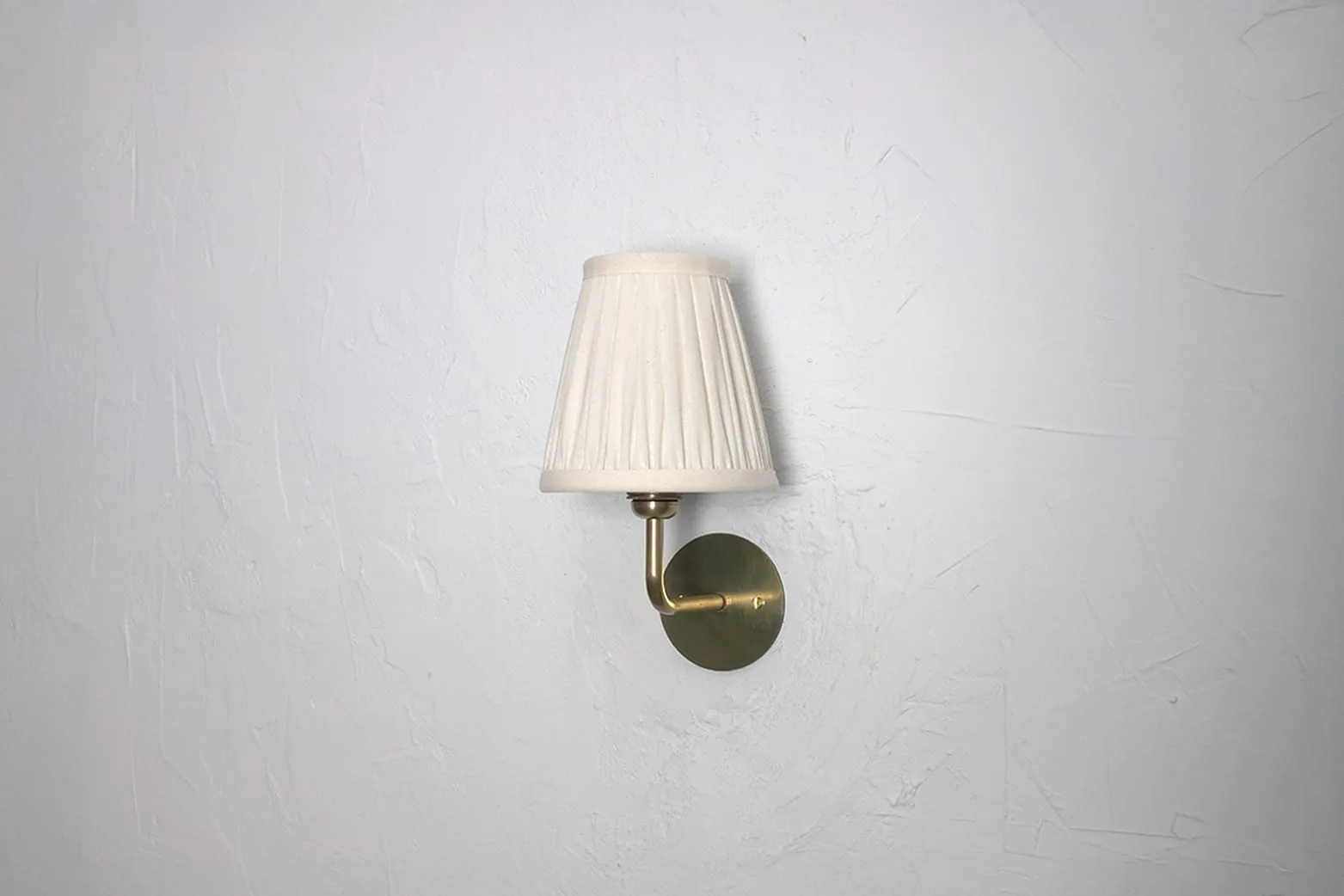 Henley Wall Light