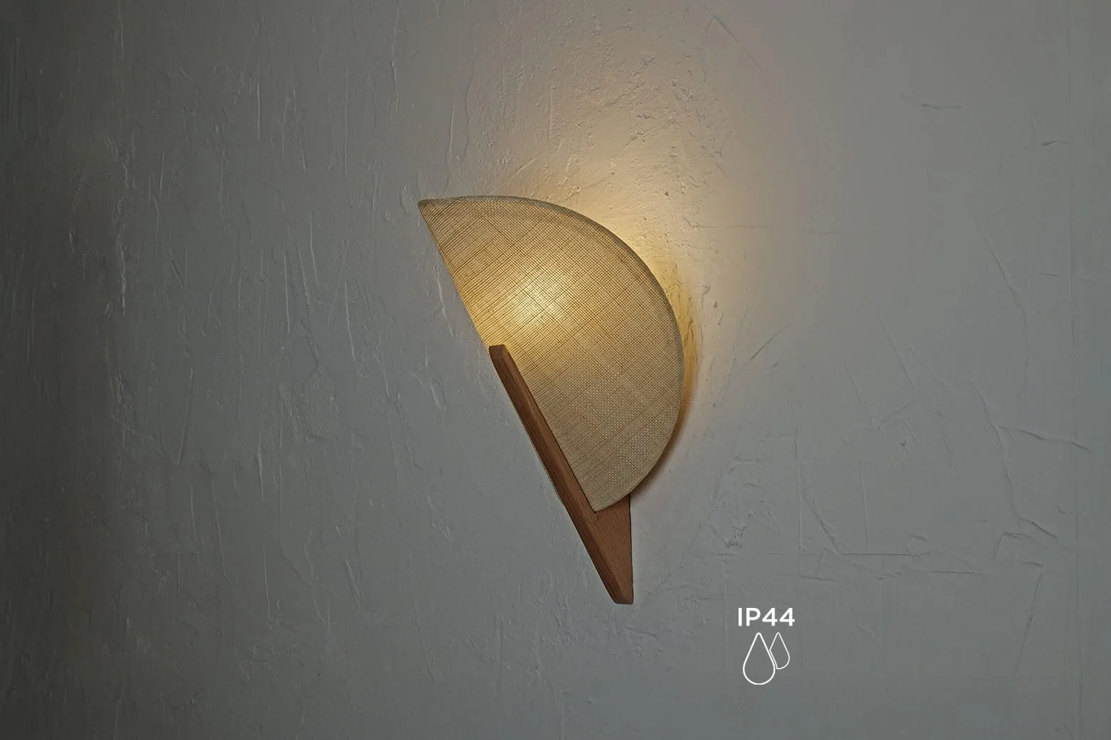 Makai IP44 Wall Light