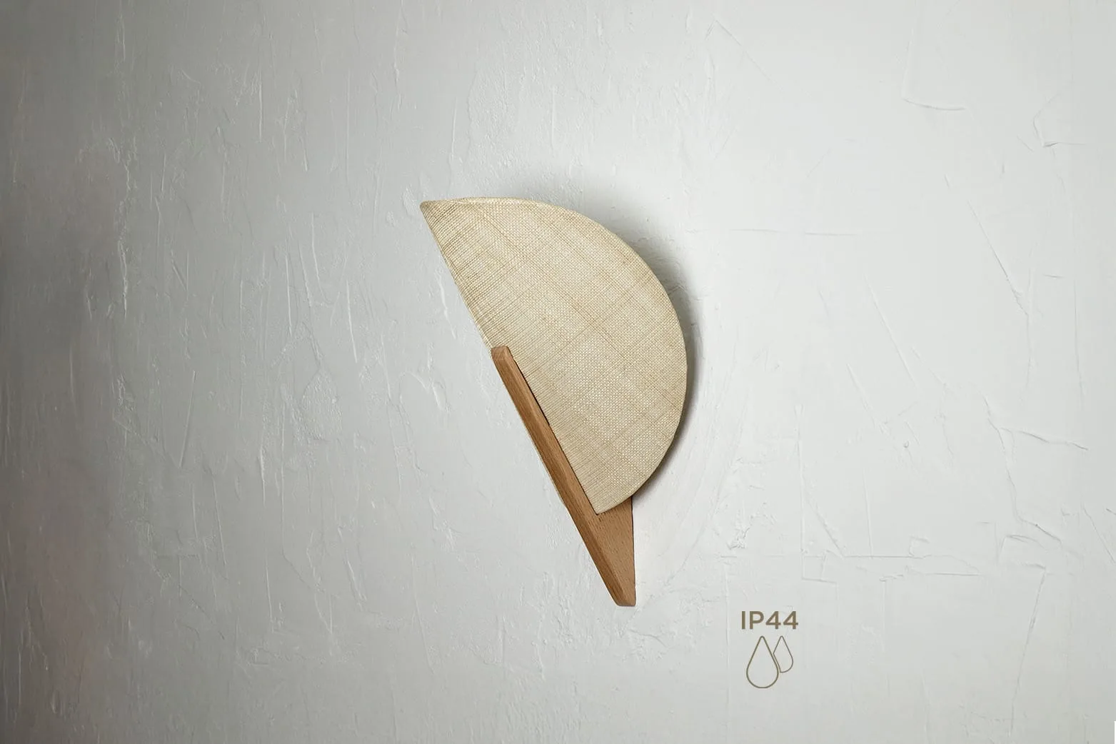 Makai IP44 Wall Light