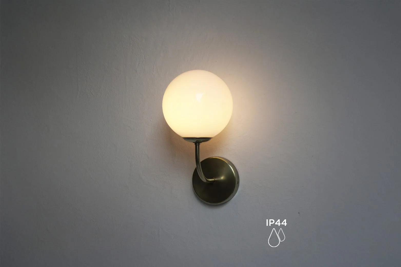 Seville IP44 Wall Light