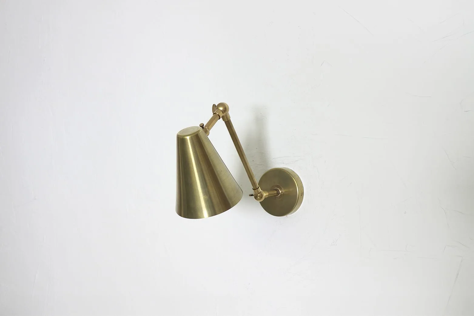 Warwick Wall Light