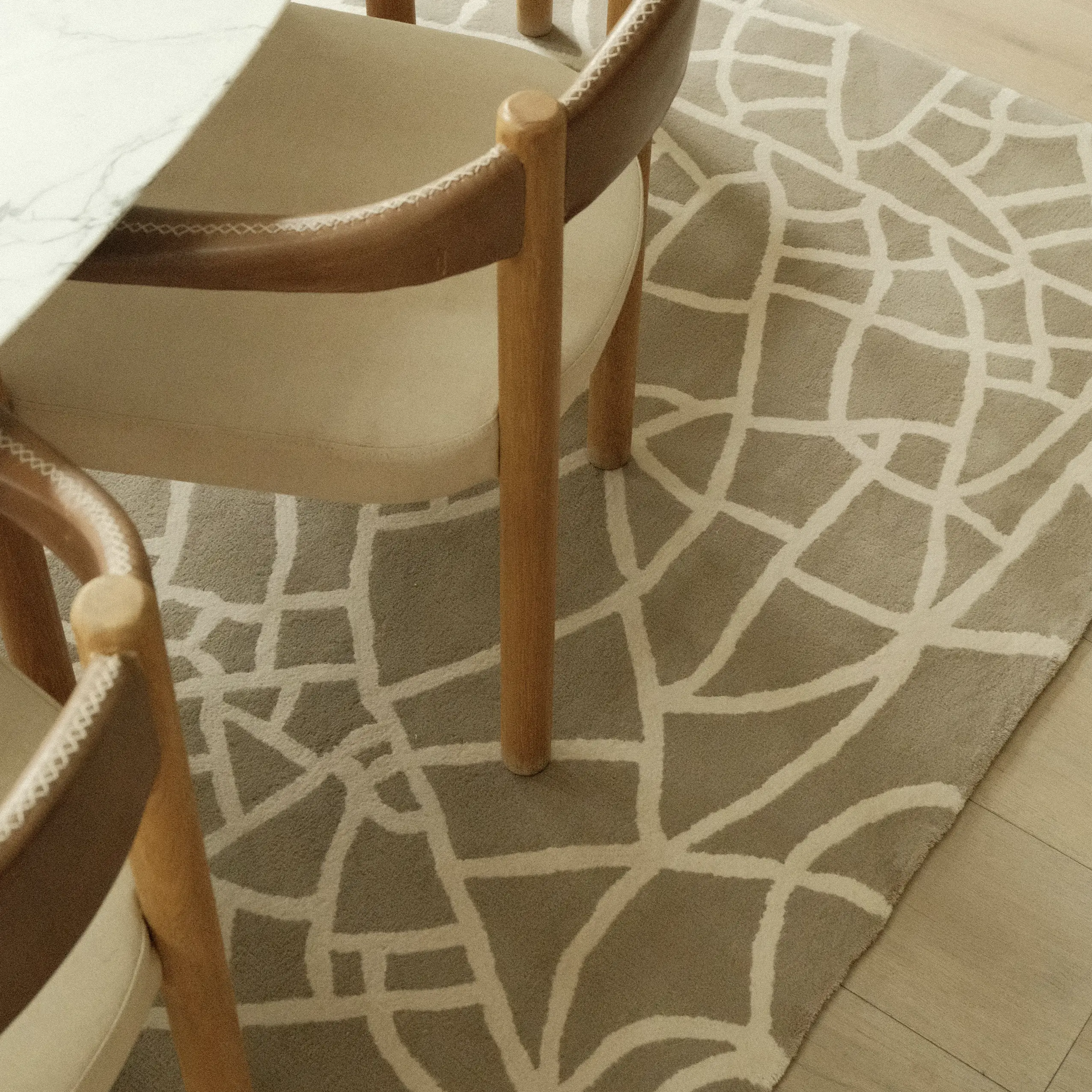 Avalon rugs Tor Beige
