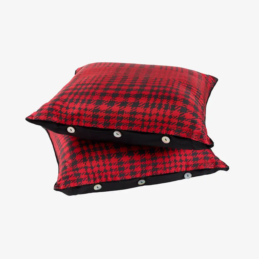 Red Scot Silk Cushion