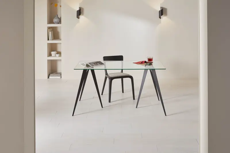 Flow Dining Chair