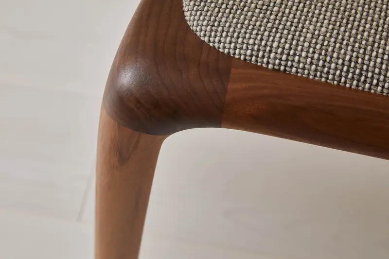 Flow Dining Chair
