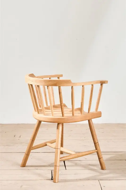 The Captain chair