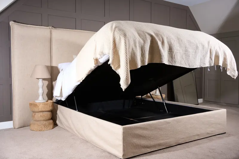 The Cosset Bed