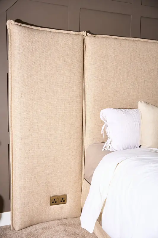 The Cosset Bed